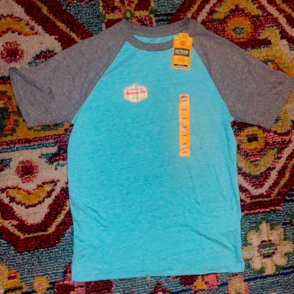 🆕 Urban Pipeline The Awesomely Soft Tee L - Picture 1 of 7
